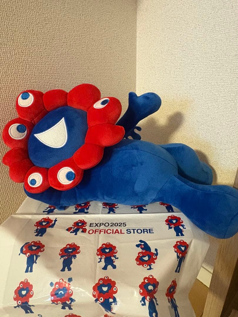 デビルメイクライ ダンテ エンブレムブローチ カプコンストア