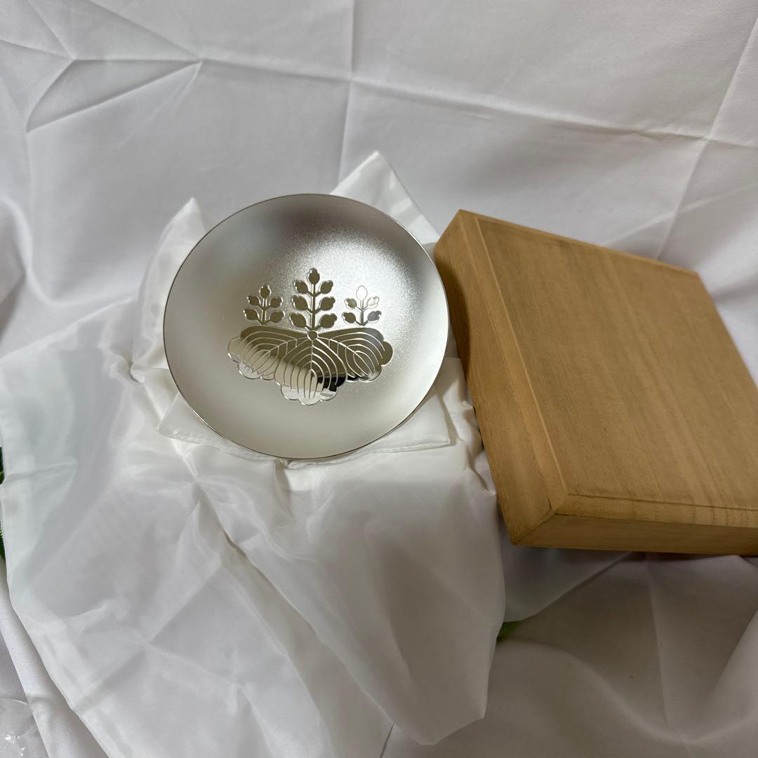 銀盃純銀 内閣総理大臣贈 箱付き 遺品整理