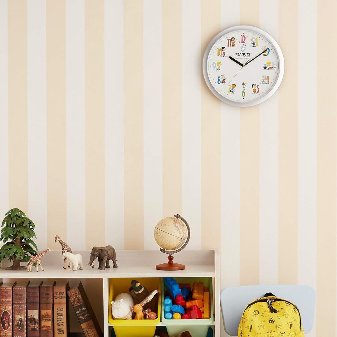 リズムSNOOPY (スヌーピー) 掛け時計　銀色 4KG712MA19