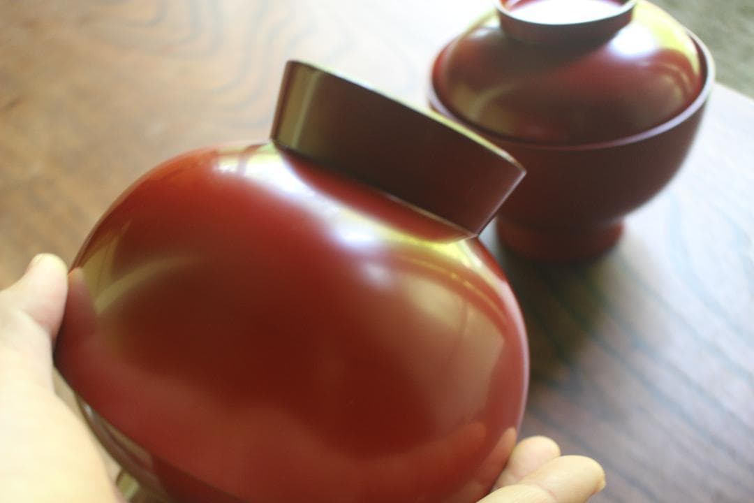 デッドストック！どっしりサイズに極上朱漆の美しい大椀2点（検輪島塗合鹿椀雑煮椀