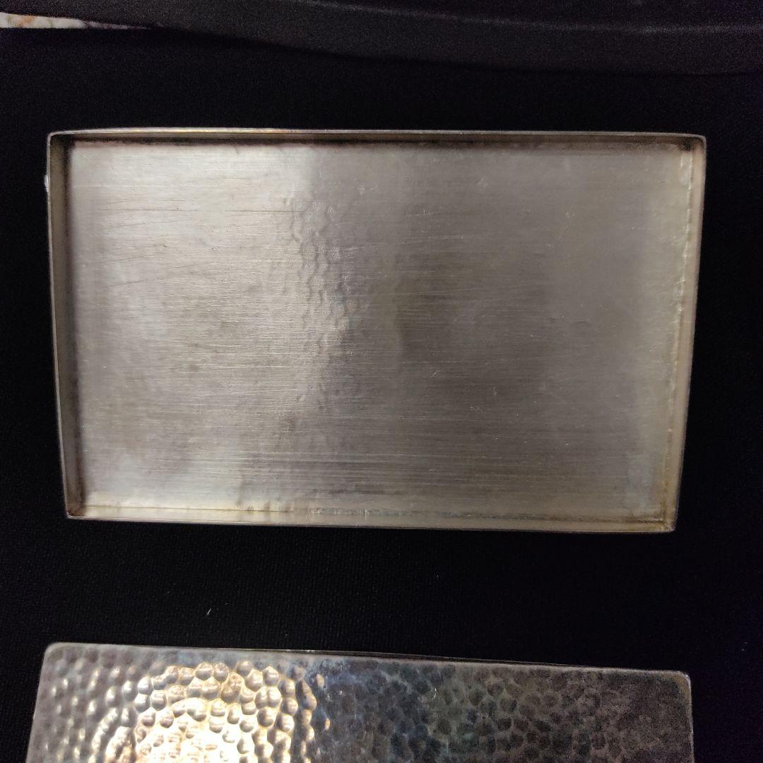 シルバー製。銀製。SILVER970。 ケース箱。家紋。丸に剣に片喰。約450g