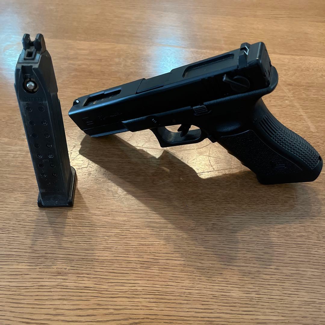 東京マルイ　ガスブローバックグロック18c