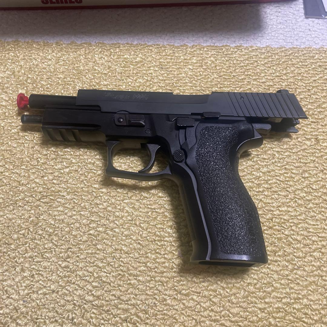 東京マルイ SIG SAUER P226 E2 ガスガン