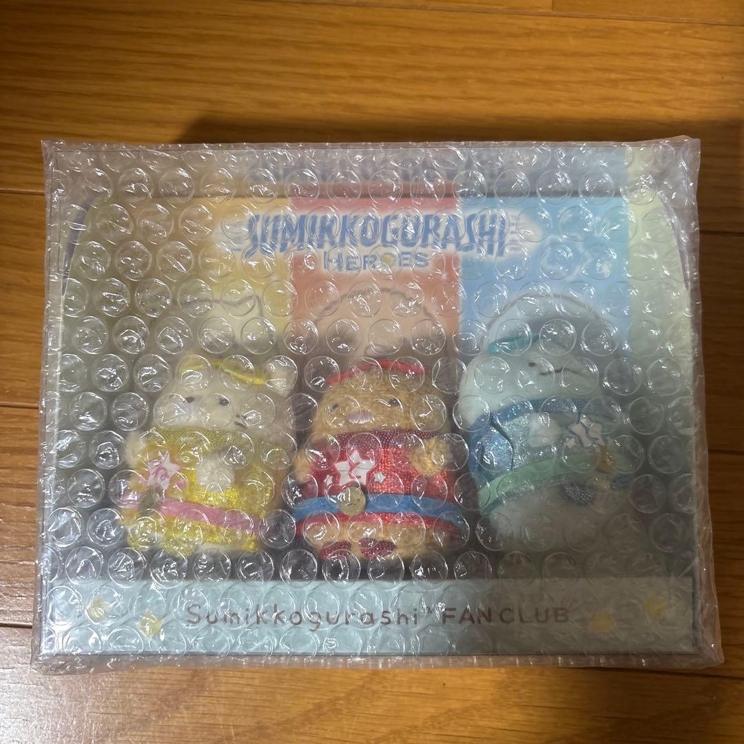 すみっコぐらし　ファンクラブ　ヒーロー　てのりぬいぐるみ　ねこ　とんかつ　とかげ