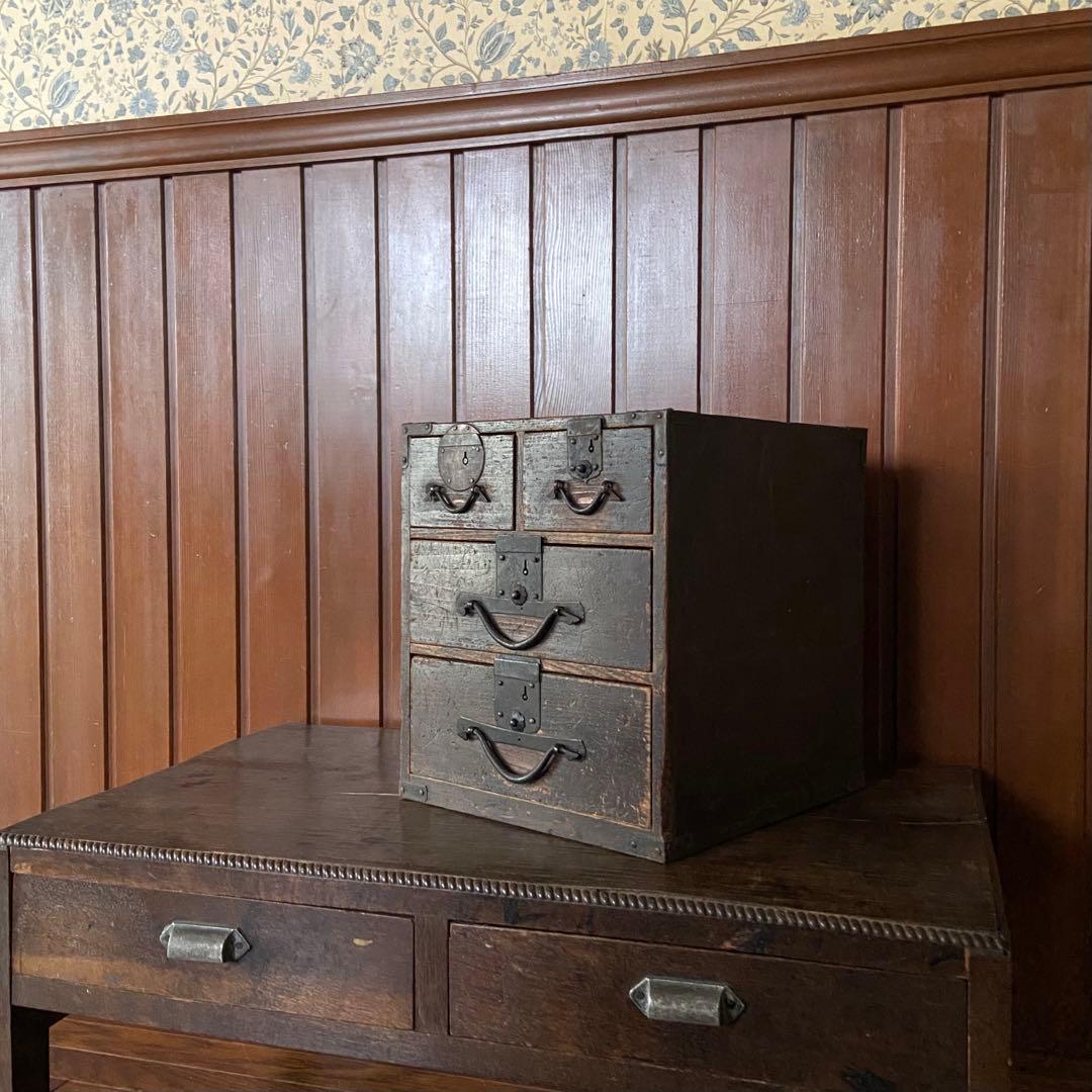 古い小引き出し 年代物 時代家具 3段 鍵付き