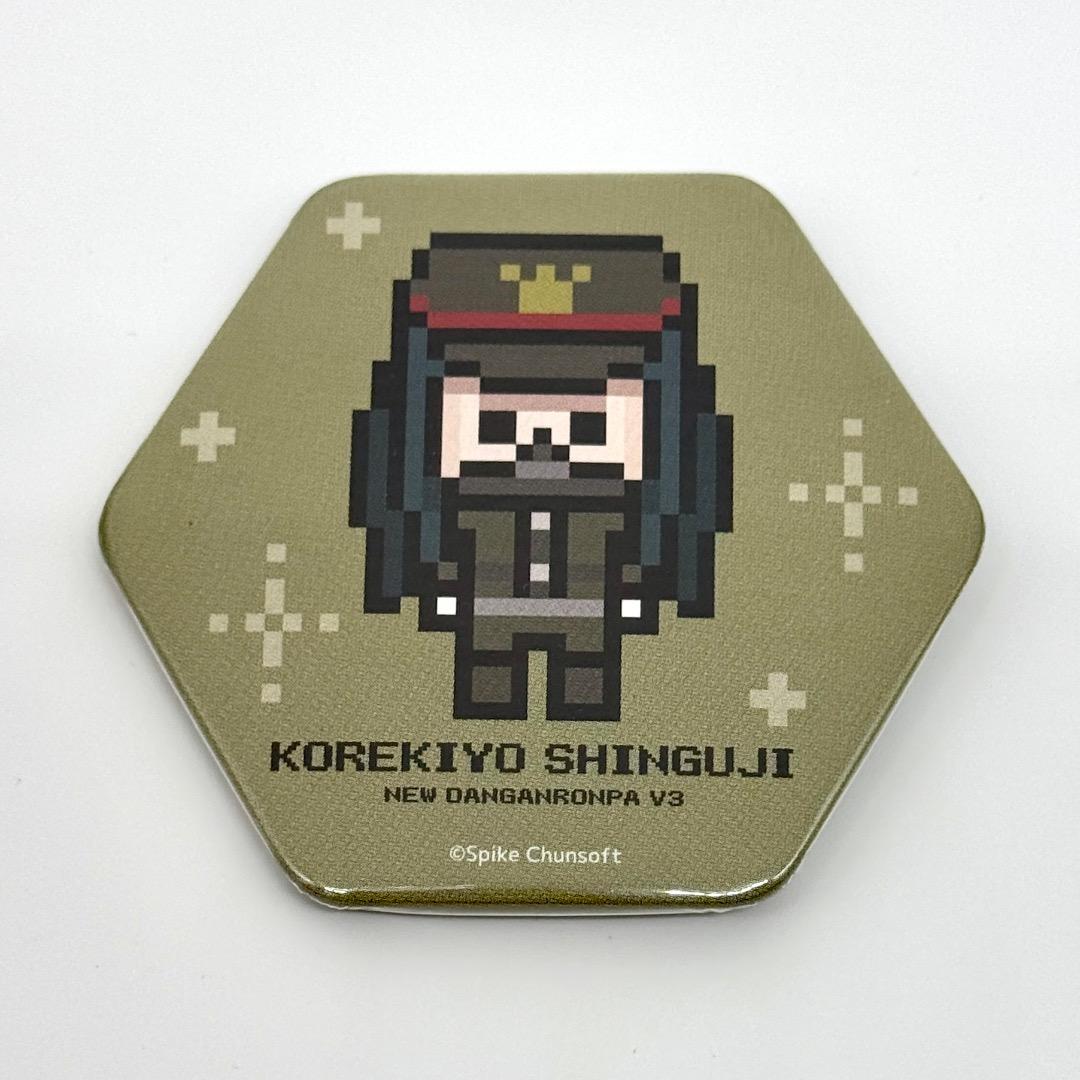 ニューダンガンロンパ V3 真宮寺是清 缶バッジ ドット絵 六角 - メルカリ