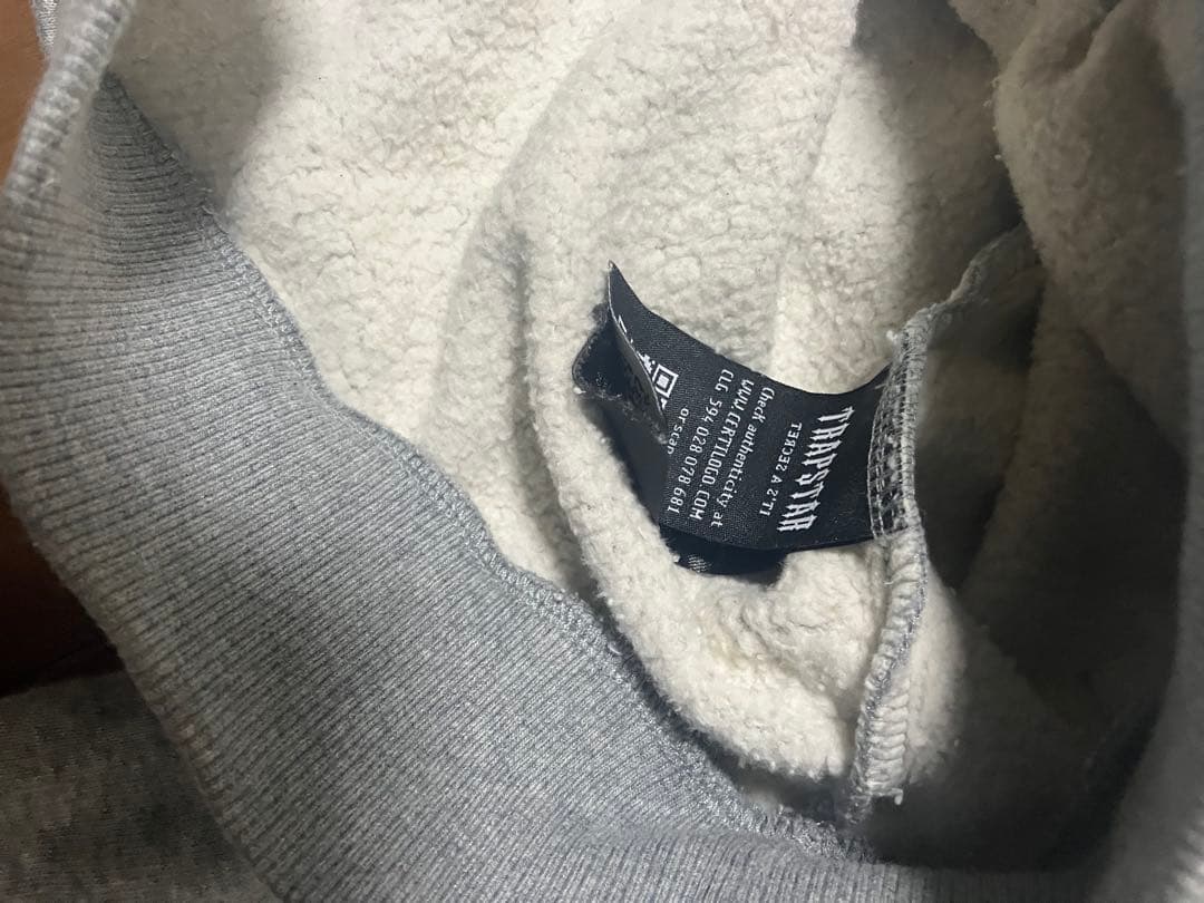 trapstar (トラップスター) shooters セットアップ　グレー