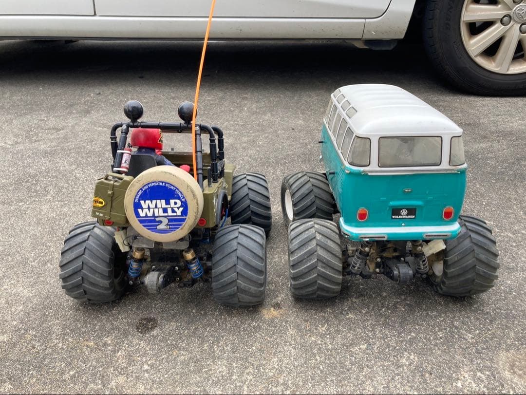 タミヤ　ホビーラジコン　WILD WILLY2とワーゲンバス