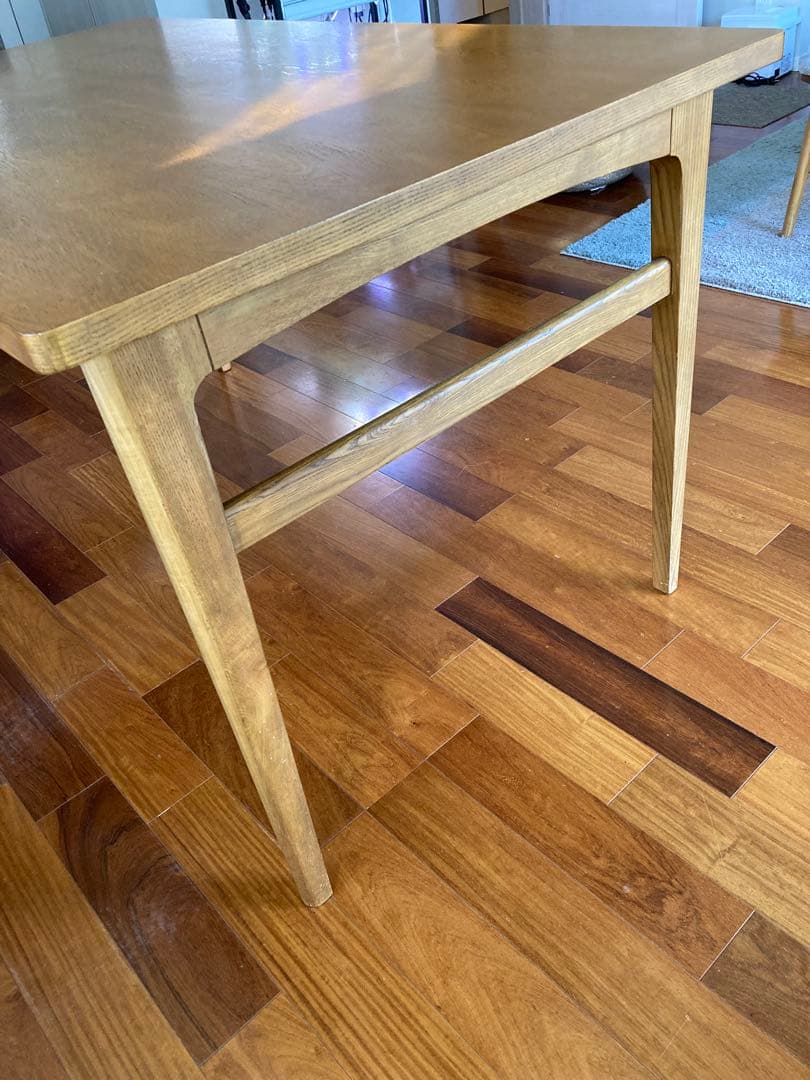 SIGNEシグネ　ダイニングテーブル