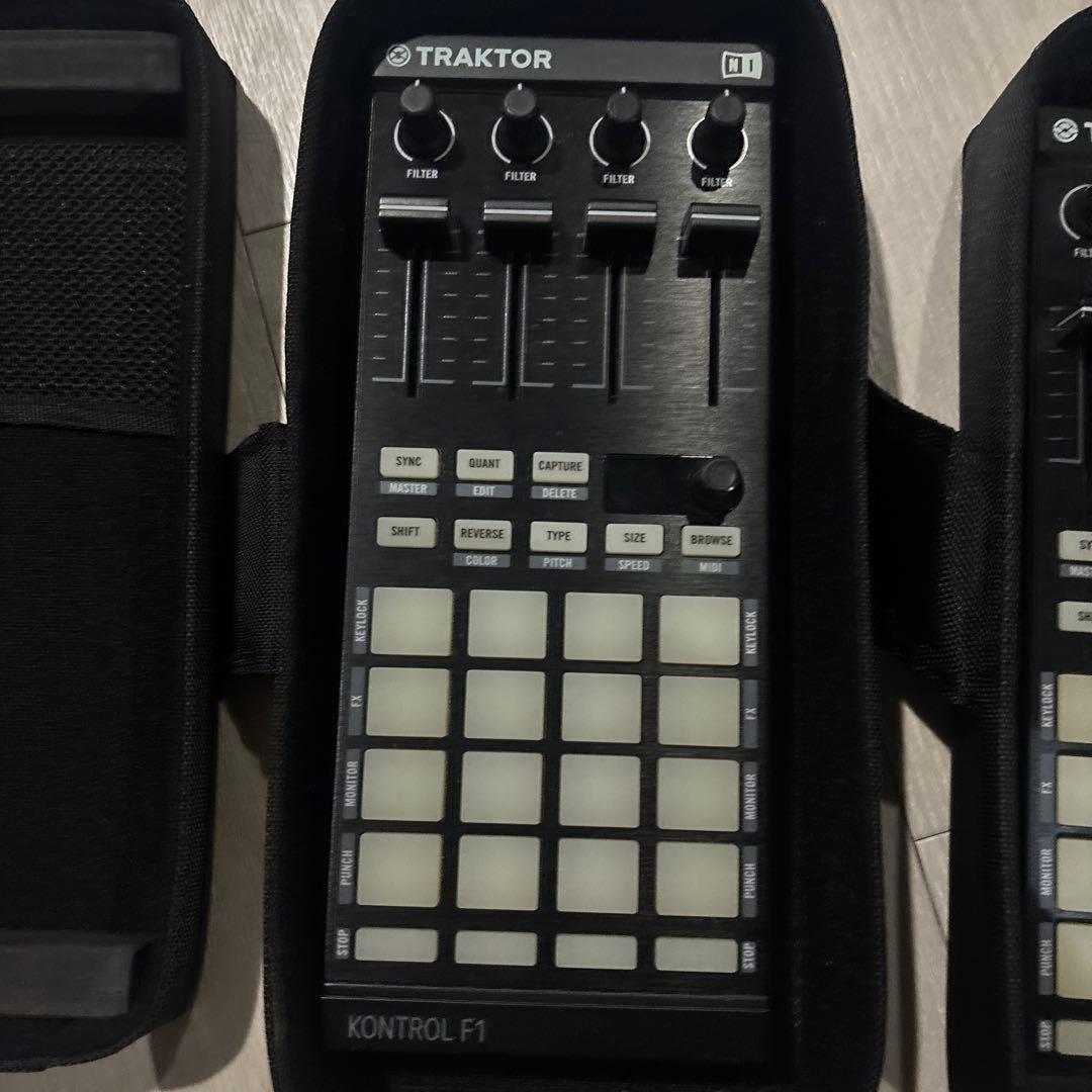 TRAKTOR KONTROL F1 2台セット 純正ケース付き