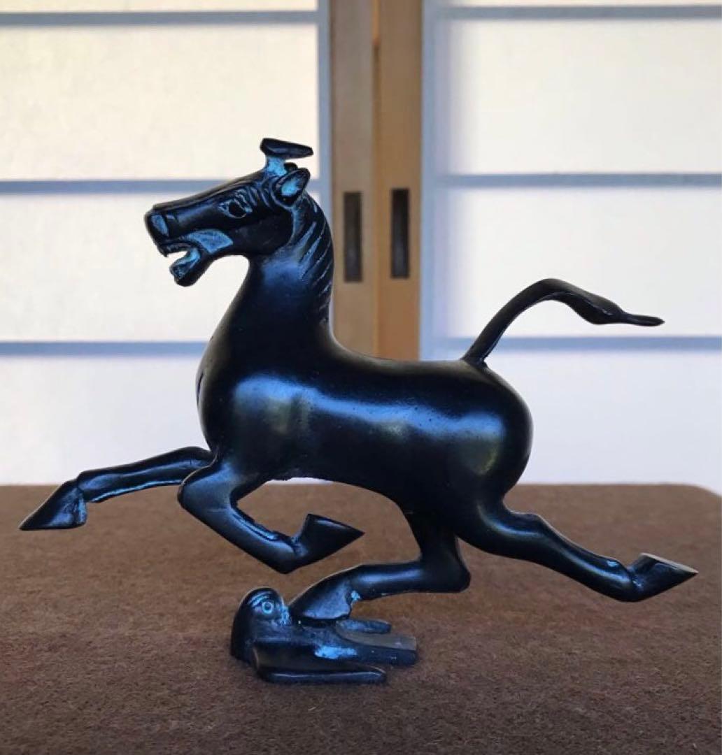 中国青銅器 青銅王朝 馬踏飛燕 馬 置物 オブジェ 馬の置物 - メルカリ