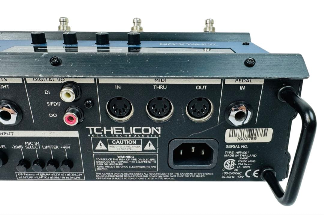 TC・HELICON ボーカルエフェクター VOICELIVE (初代)