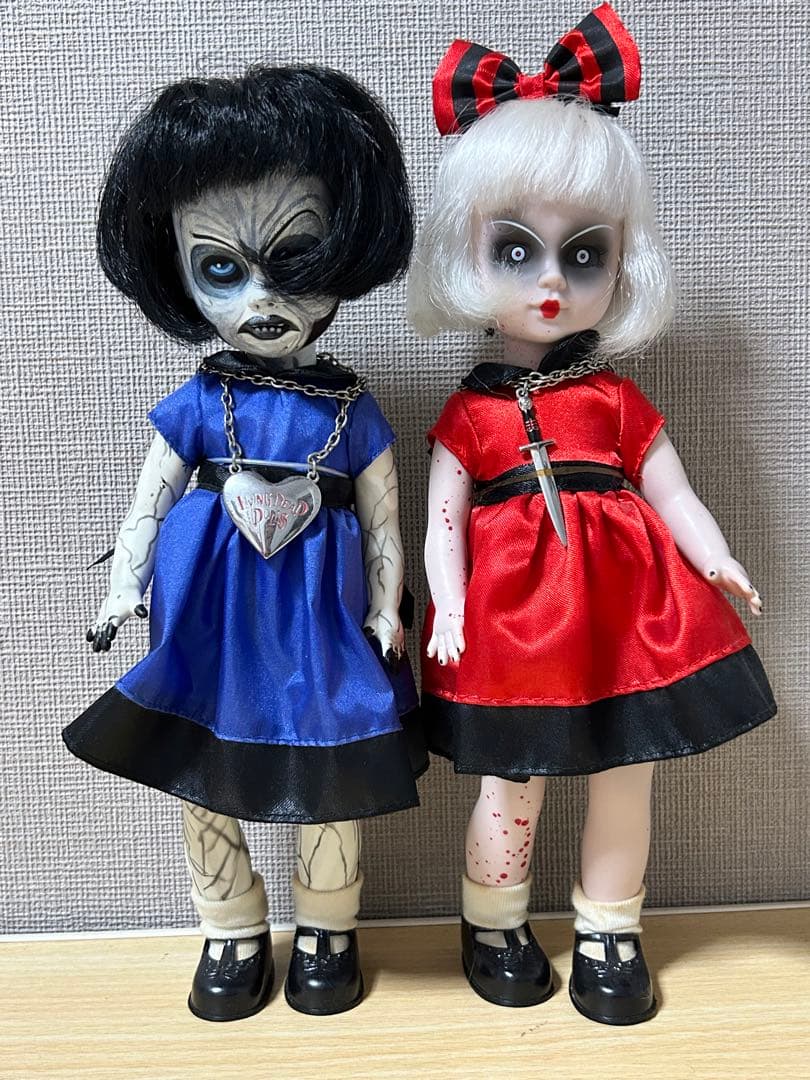 Living Dead Dolls ヴァイオレット ローズ