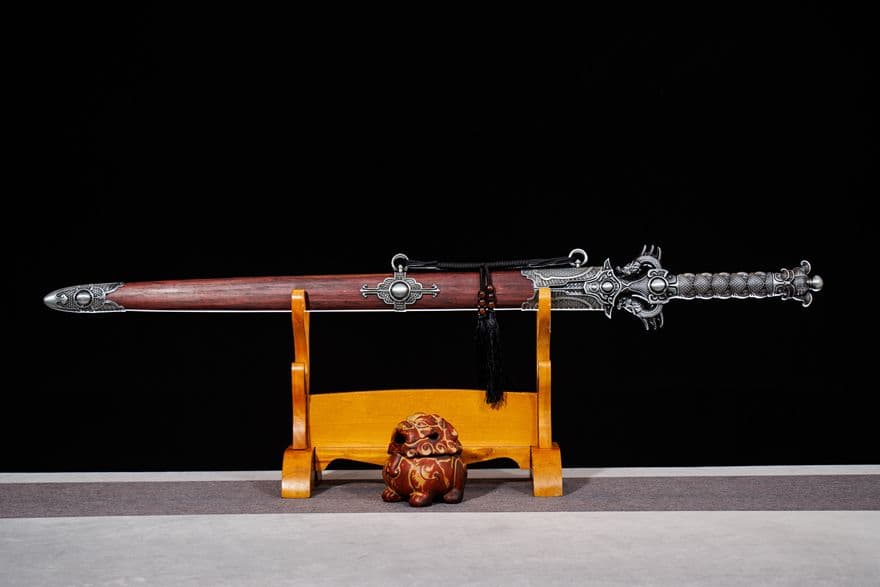 【ね竜戦剣】古兵器 刀装具 日本刀　模造刀 居合刀 武士道 鑑賞用 美術刀