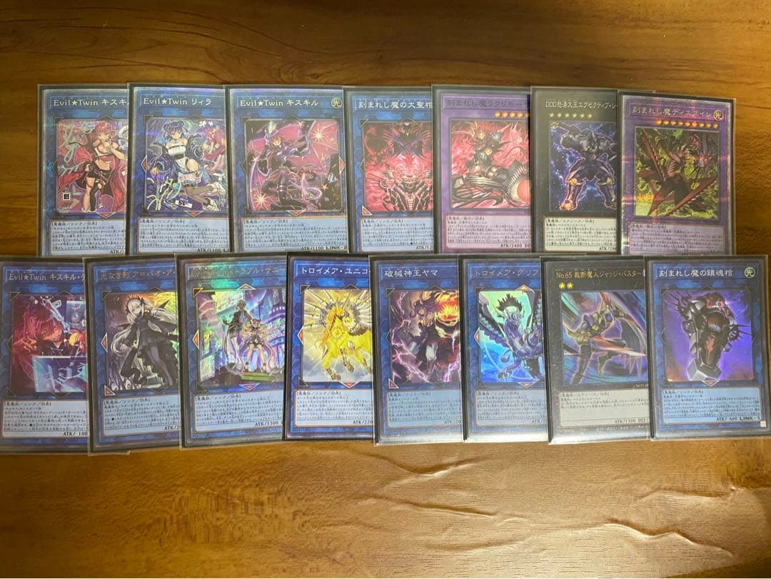 遊戯王 イビルツイン デッキ　スリーブ付