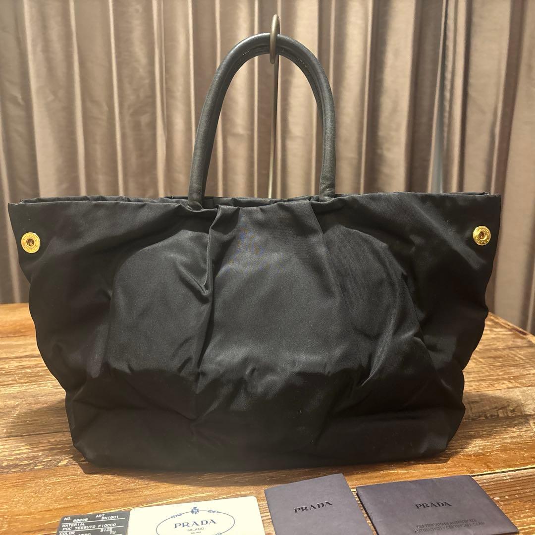 [値下げ] PRADAプラダ リボンバッグ 黒 ナイロン&皮 保証書付き