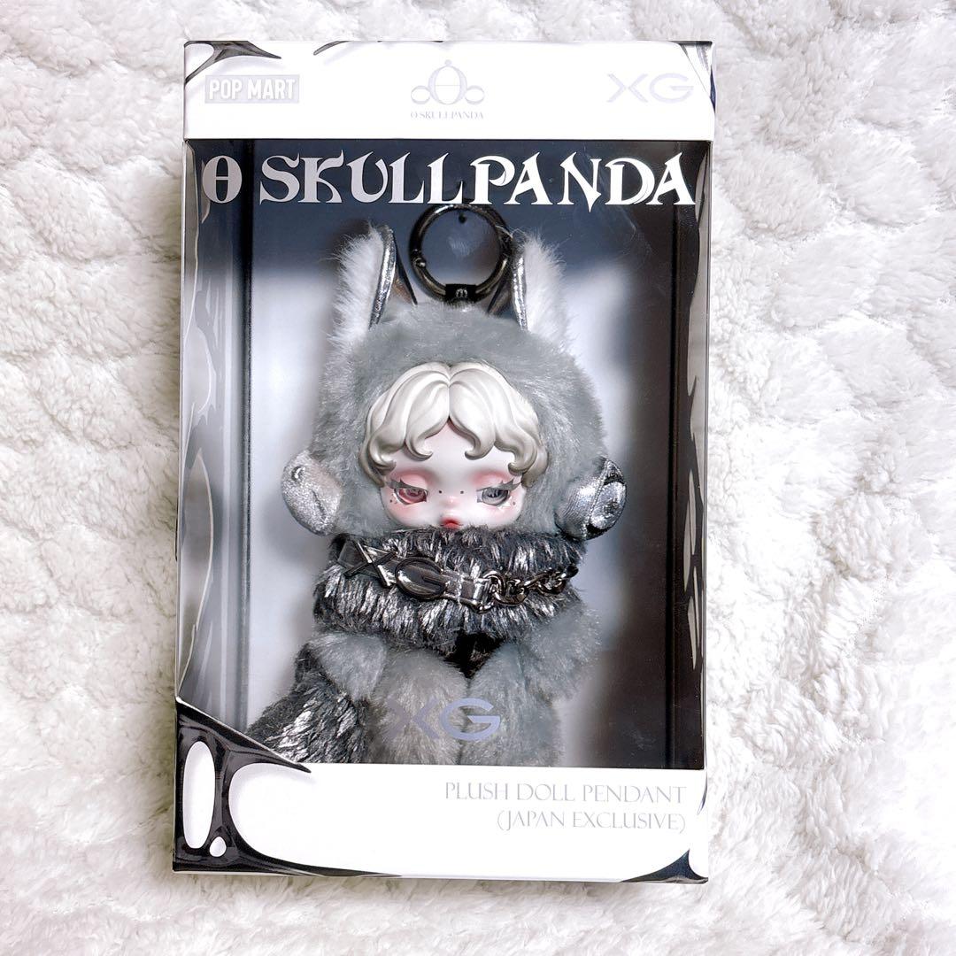 POP MART SKULL PANDA XGコラボ スカルパンダ 日本限定 スカルパンダがXGとコラボ！ Y3Kムードが漂う日本限定ぬいぐるみ