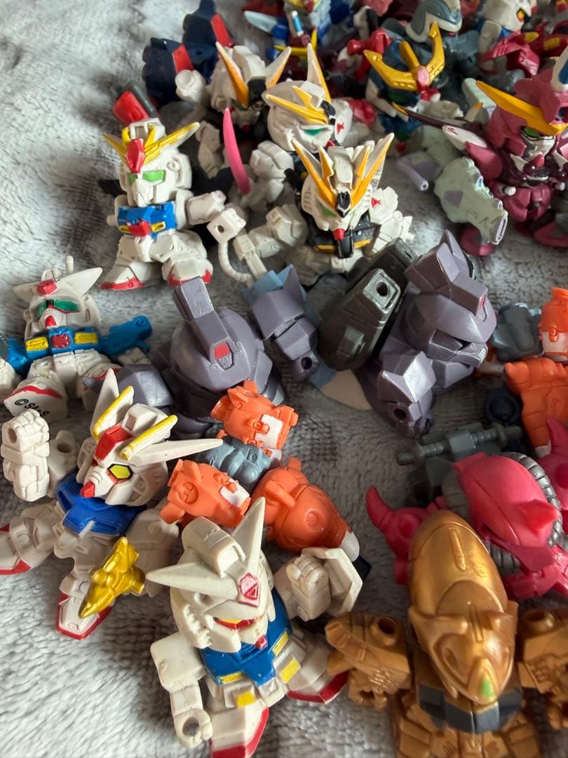 ガンダムカプセルトイ まとめ売り 約70体以上