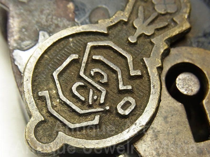 《p1049》《１８００年代》《熊・ミッキー顔》サージェント＆カンパニー 南京錠