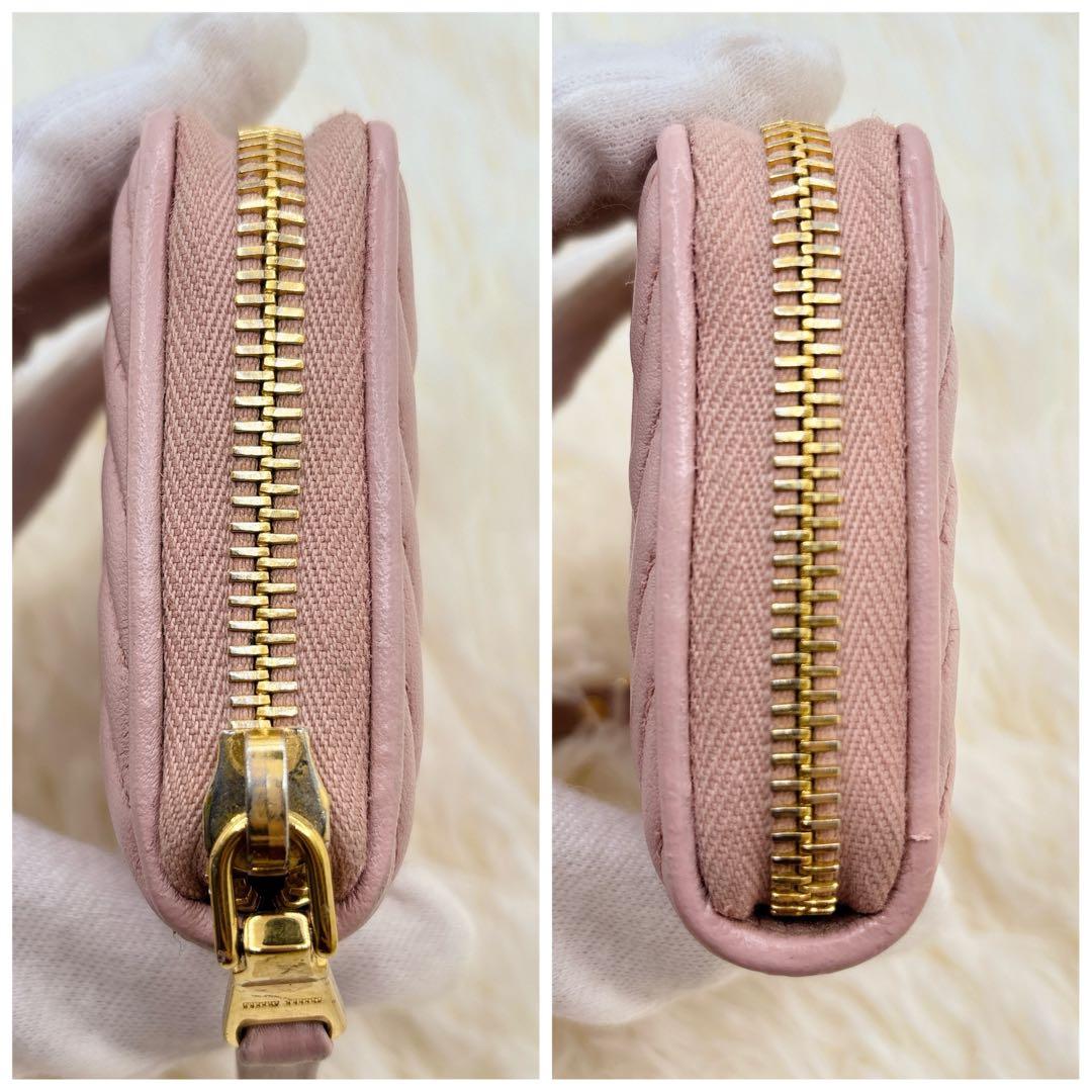 美品✨ミュウミュウ ケース ナッパインプントゥーレ マテラッセ ピンク