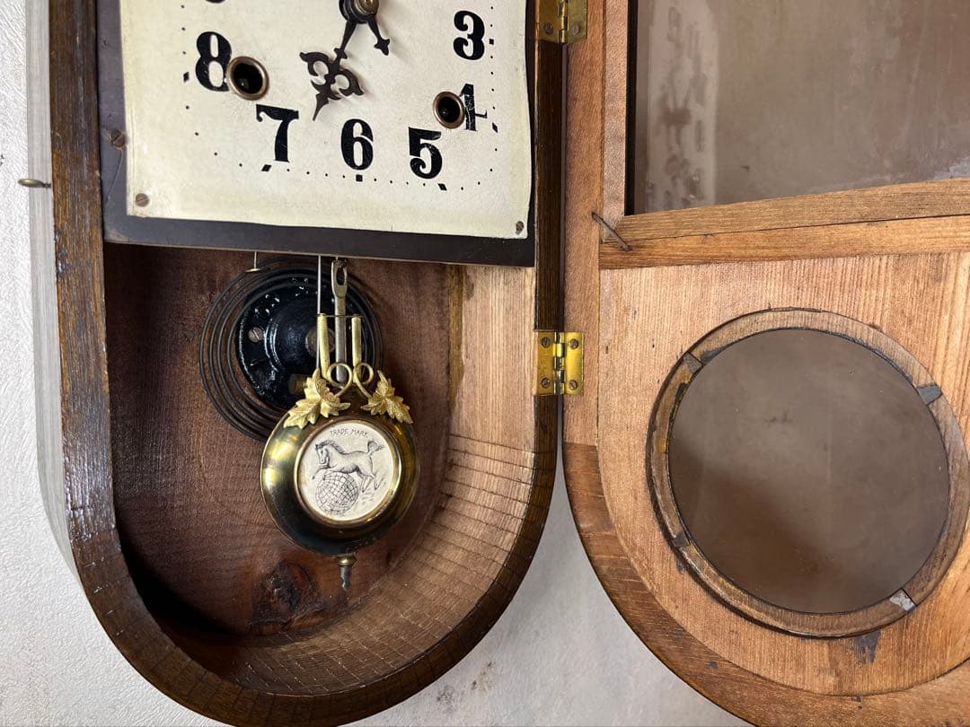 尾張時計　U型　柱時計　古時計　振り子　レトロ　精工舎　ゼンマイ　ボンボン　雑貨