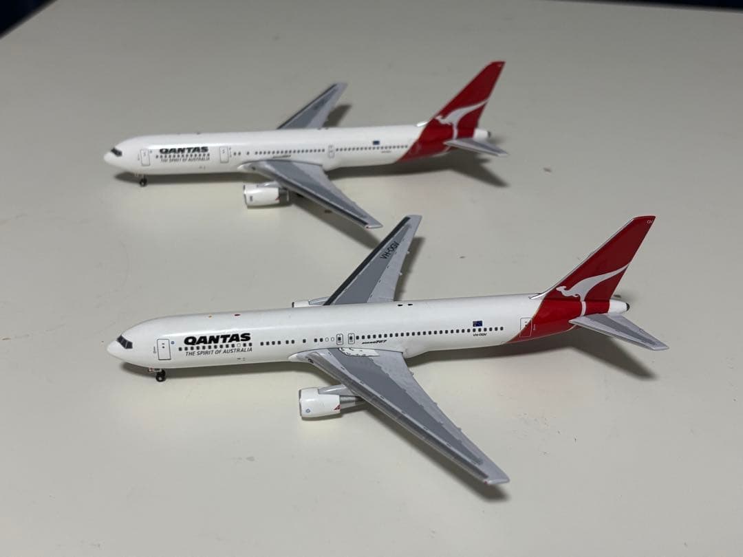 カンタス航空 B767-300 2機 カンタス航空 B767-300 2機 カンタス航空 B767-300 2機 カンタス航空