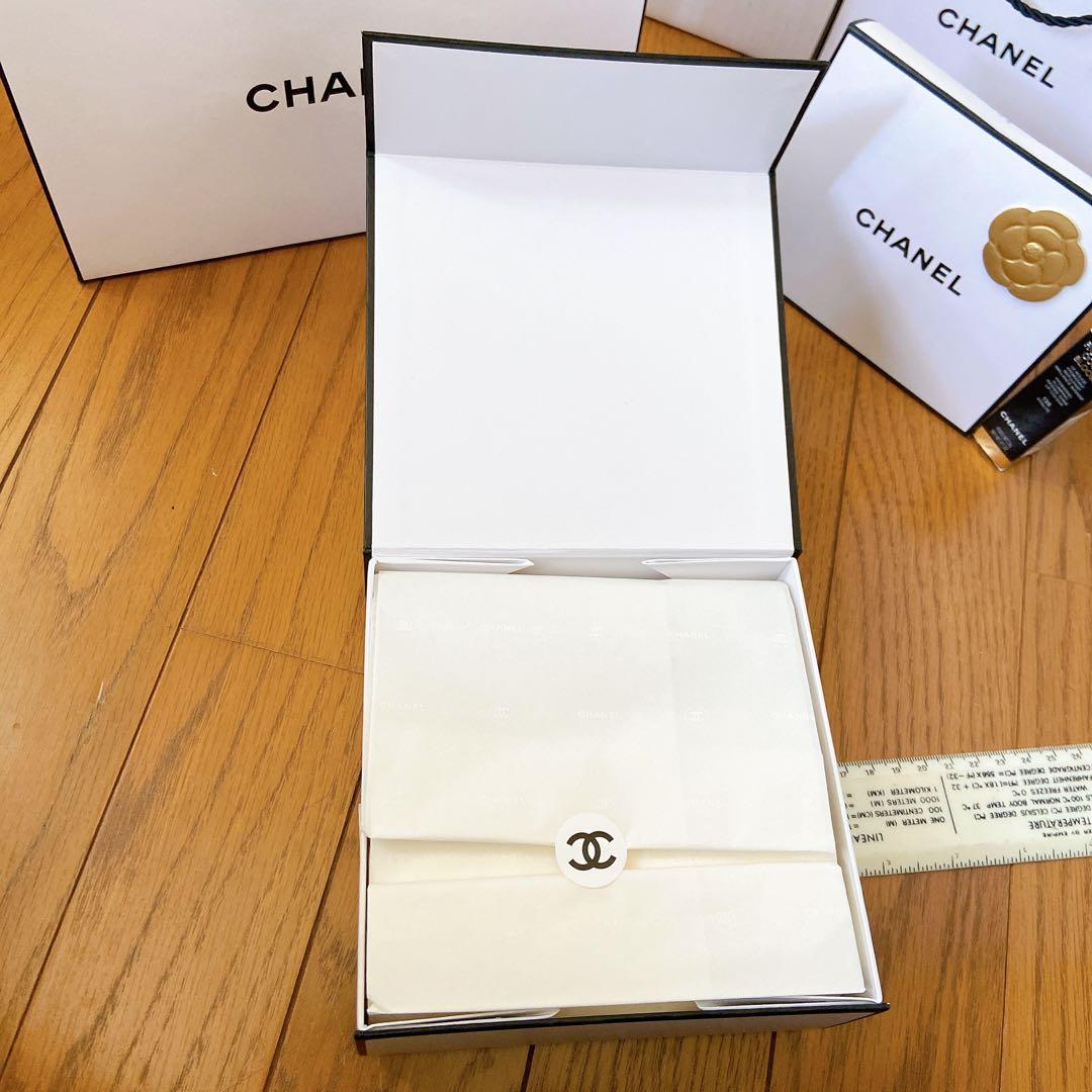空き箱 プレゼントCHANEL シャネル プレゼントボックス ショッパー