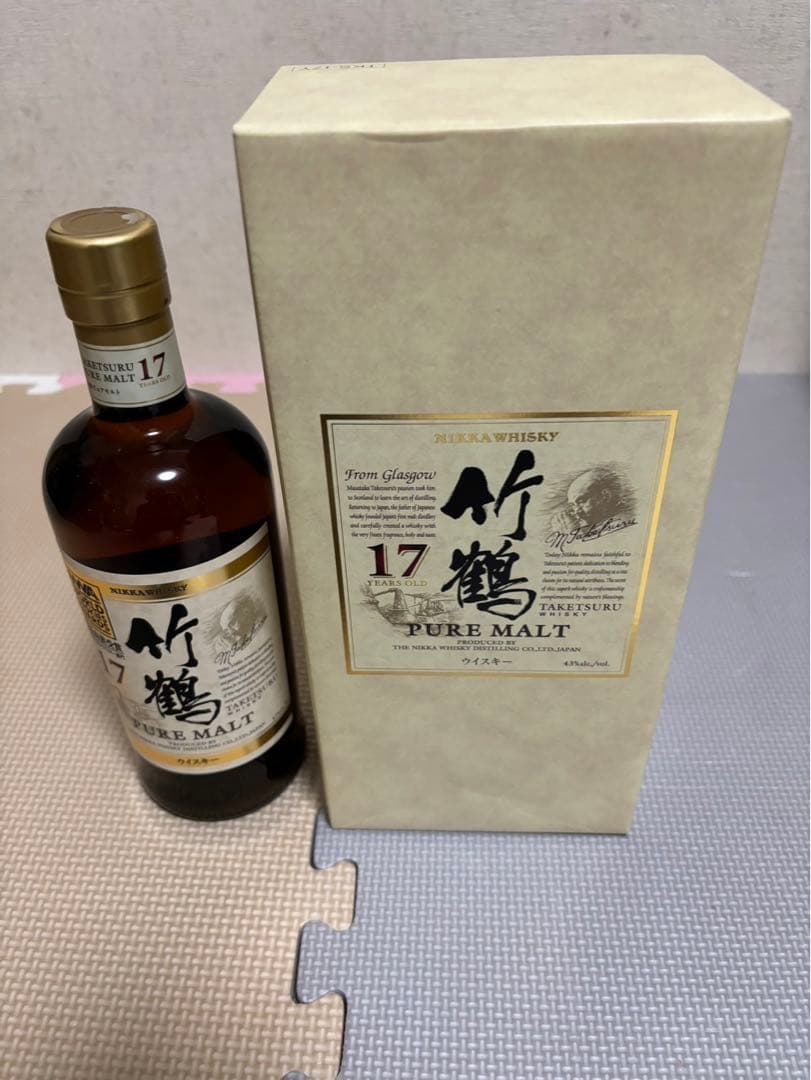 竹鶴17年 レアボトル 700ml WWA 2014受賞記念、80周年ラベル