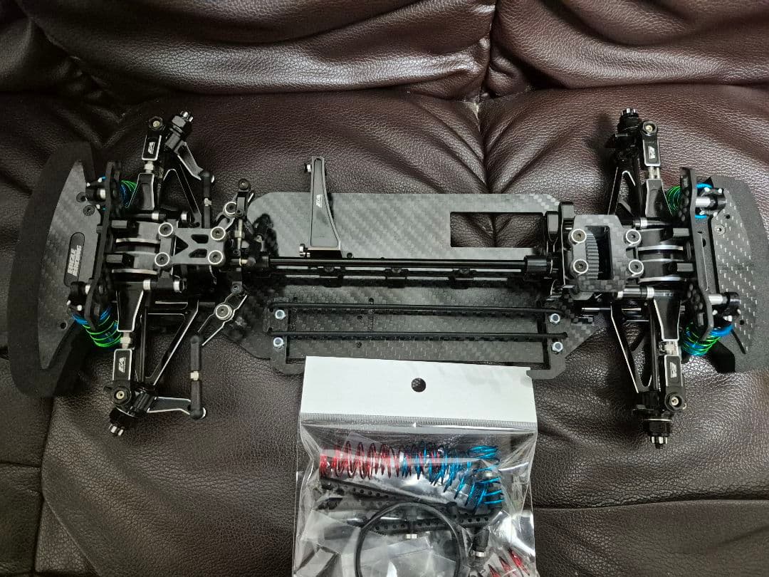 ホビーラジコン EAGLE RACING TT02 GRT