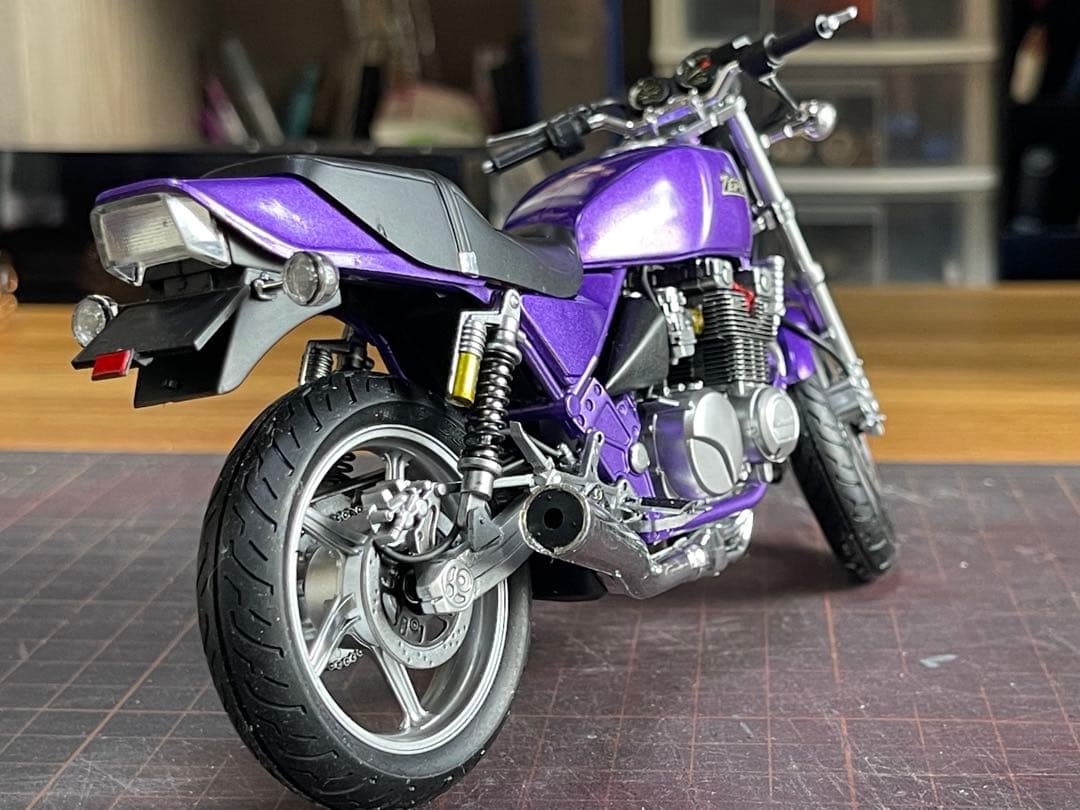 1/32 カワサキ・ゼファー（ZR400C）☆完成品 - メルカリ