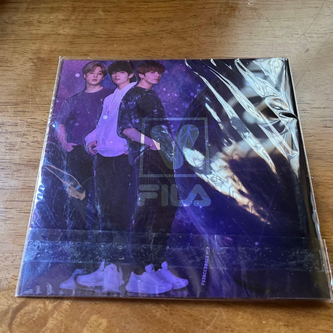 BTS　FILA　Voyager Collection