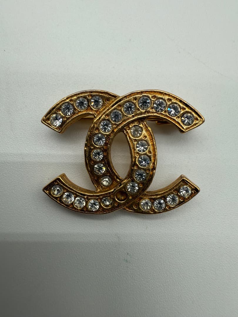 た*や様 CHANEL シャネル　ブローチ　破損あり シャネル(CHANEL)シャネル ココマーク スター ブローチ アクセサリー