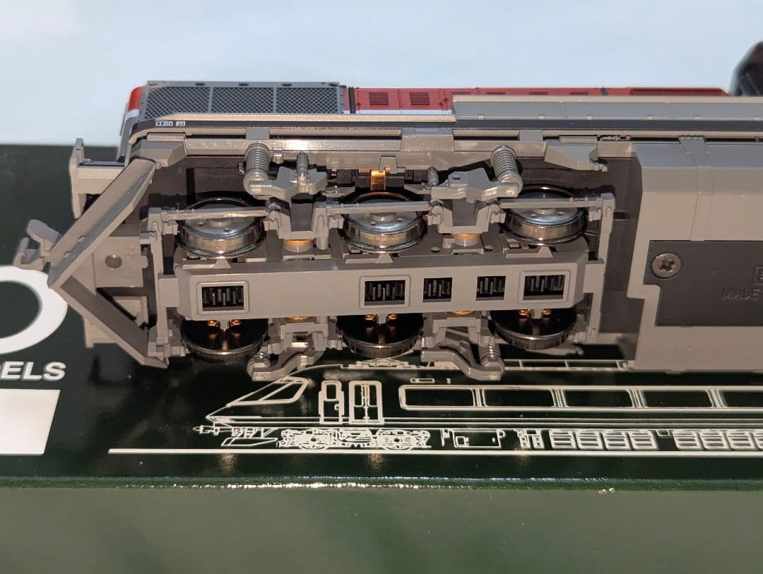 KATO　DE10　JR貨物更新色 【1-705】　HOゲージ　パーツ未使用