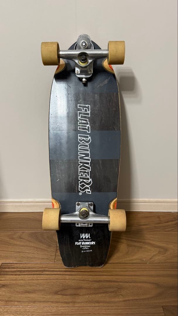 Flat Bunkers フラットバンカーズ　サーフスケート　スケートボード