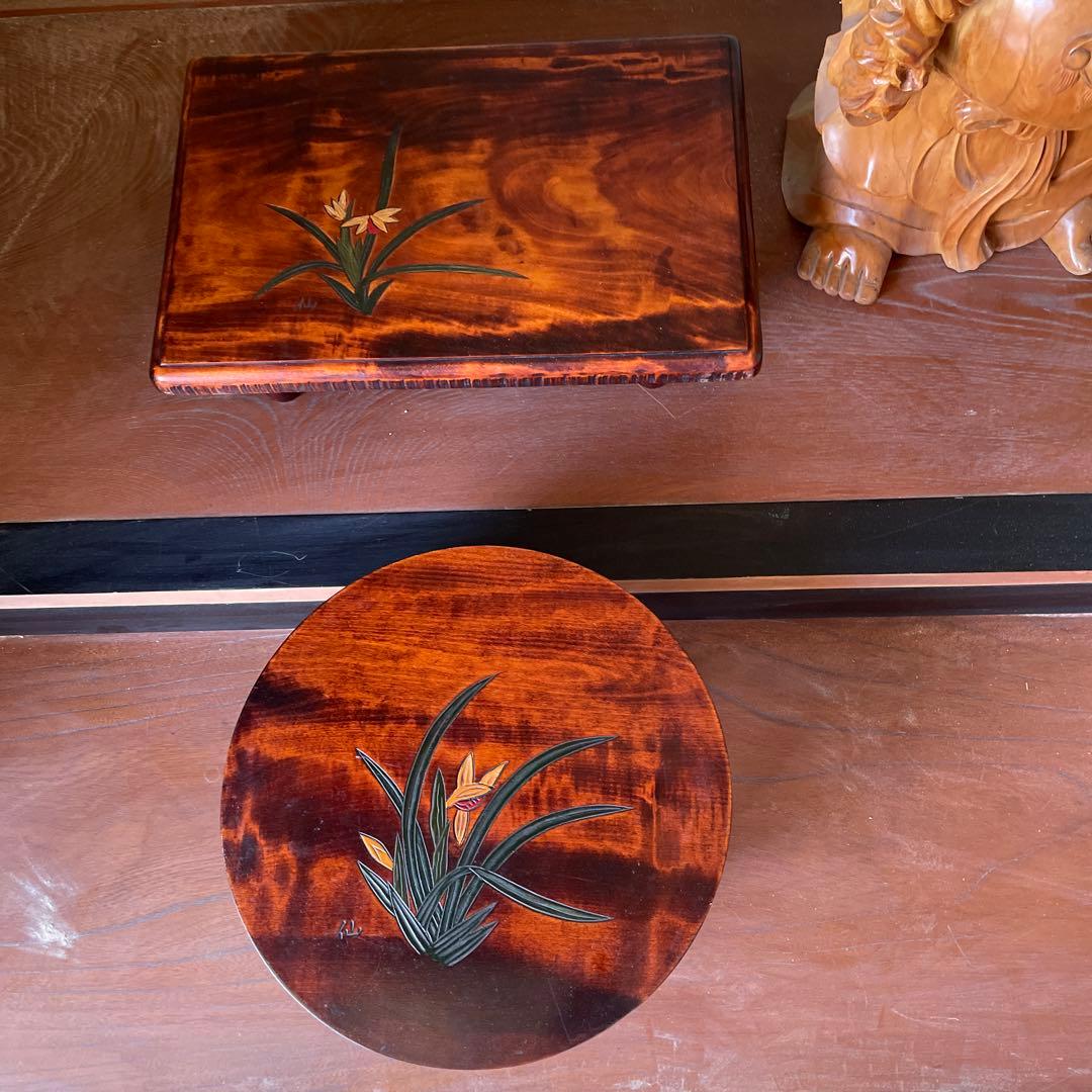 香川漆器 讃岐彫　花模様　飾り台　テーブル　机　卓上　台座　仙　漆　木工品　彫刻