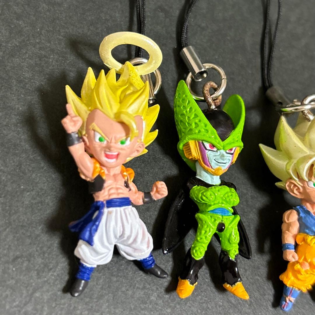 大幅値下げ ドラゴンボール UDM 初期黒紐 キーホルダー - メルカリ