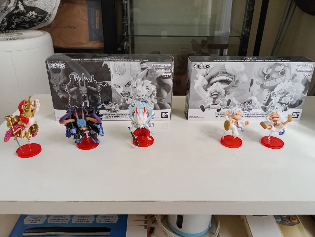 ワンピースワールドコレクタブルフィギュア129体まとめ売り