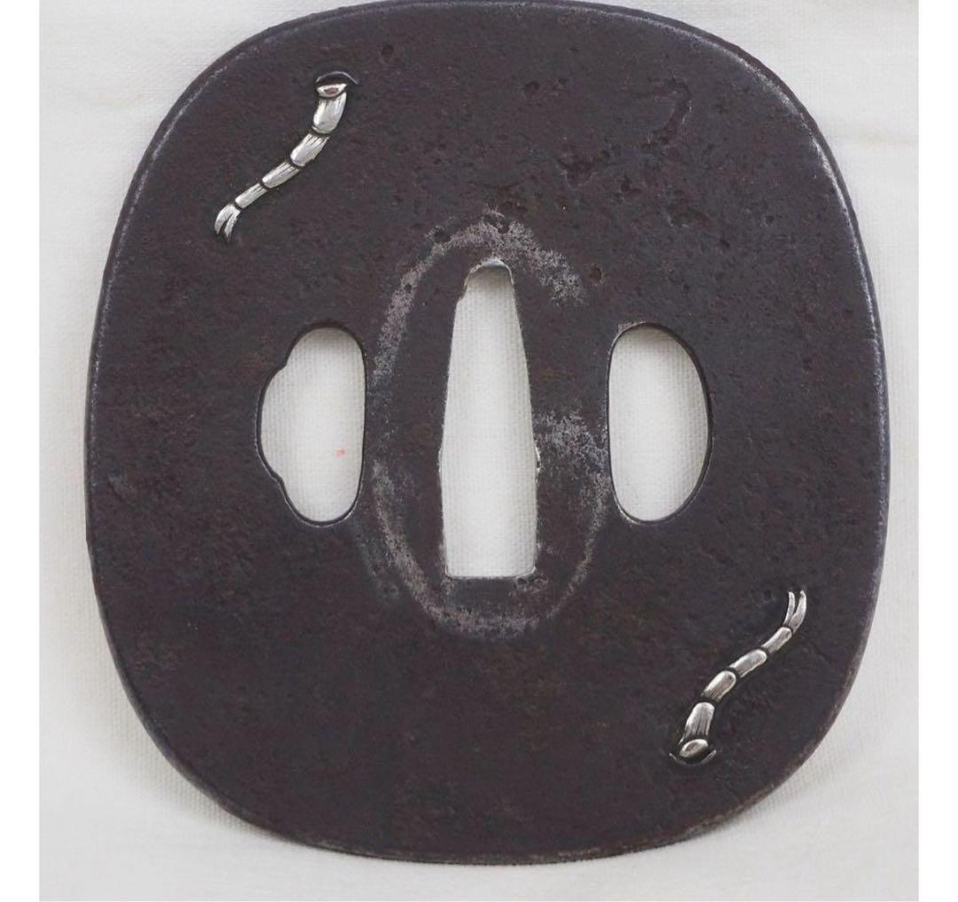 送料無料　江戸時代　勝虫図鐔/鍔　江戸　無銘　保存刀装具鑑定書（箱付）