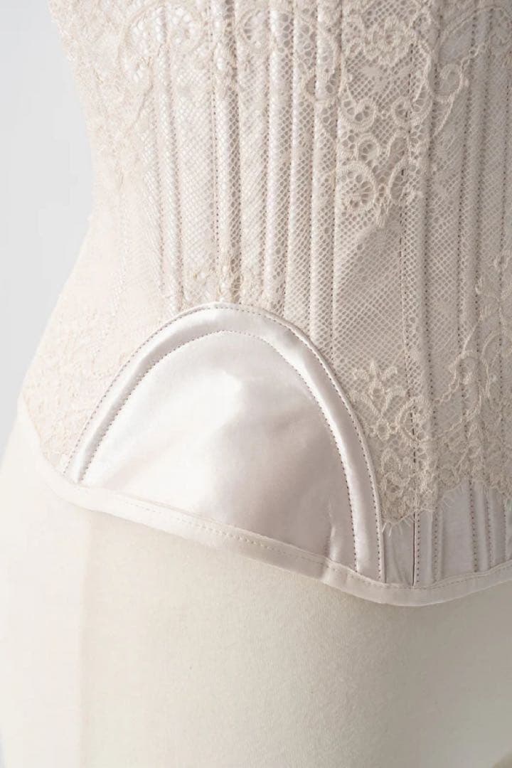 pinup closet コルセット