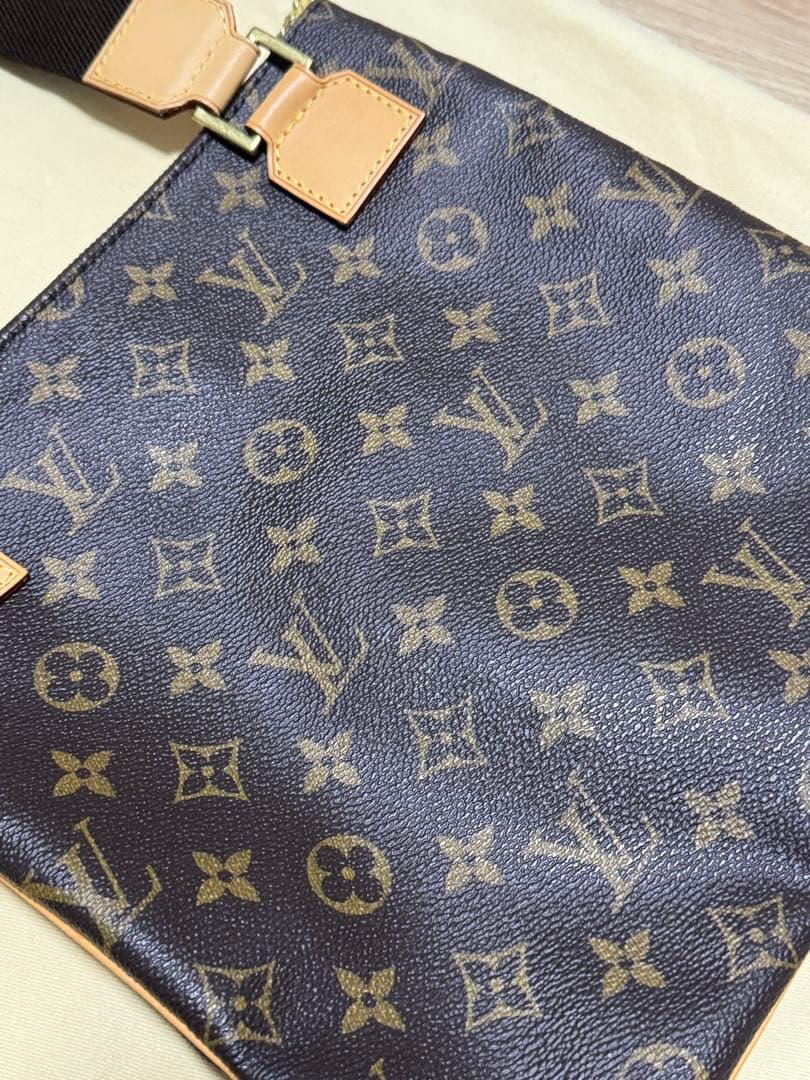ルイヴィトン ショルダーバッグ モノグラム ポシェットボスフォール 極美品