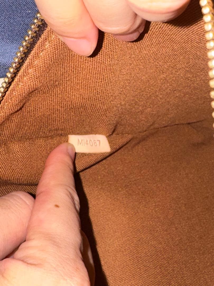 ルイヴィトン ショルダーバッグ モノグラム ポシェットボスフォール 極美品