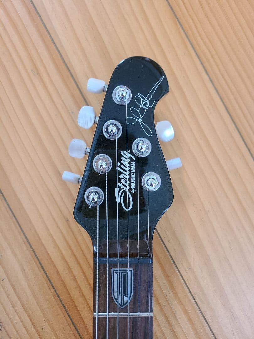 とみなか　Sterling JP60-BKM　ジョン・ペトルーシ