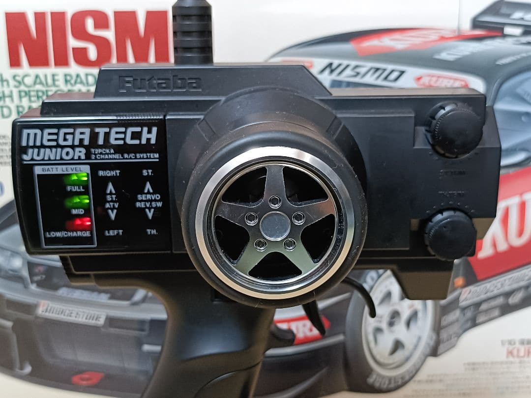 値下げタミヤ KURE NISMO GT-R 1/10 ラジコンカー プロポ付き