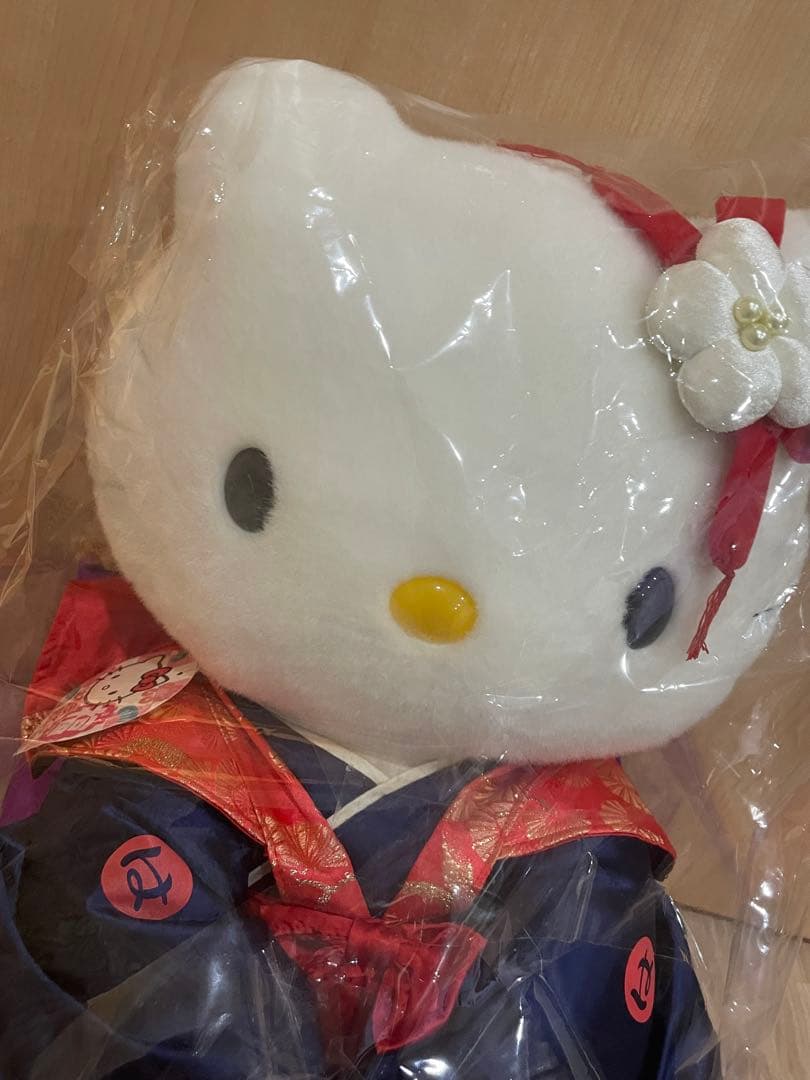 サンリオ　キティ　はろうきてぃ　レトロ　ぬいぐるみ　福まねき　着物　座布団　希少