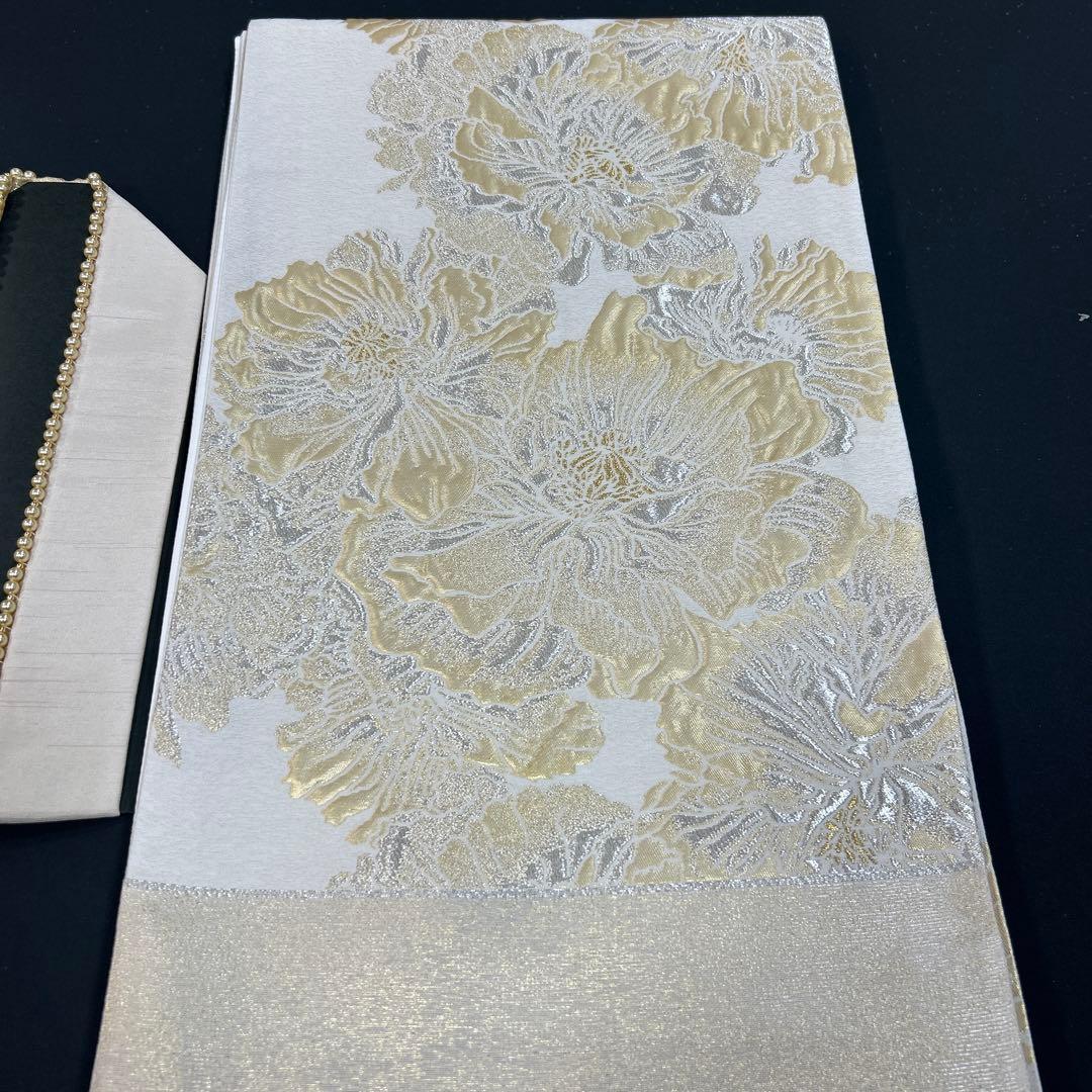 白地 金銀彩加工の上品な梅と菊の振袖フルセット