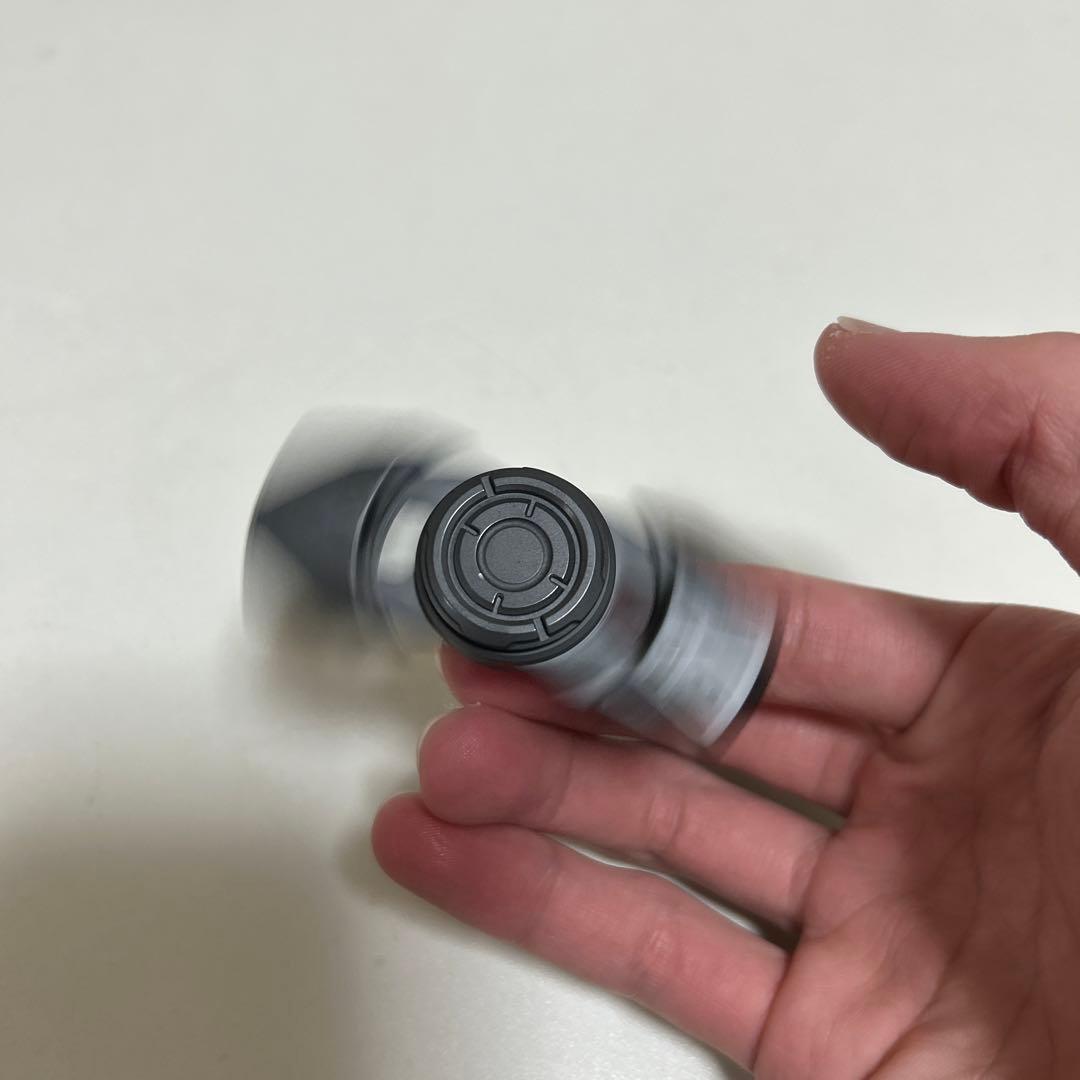 Mackie Warship spinner ハンドスピナーフィジェット
