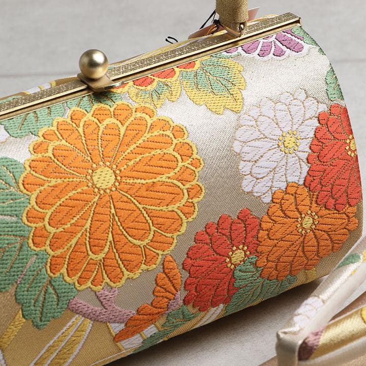 【新品】沙織謹製 草履バッグセット 草履24cm 古典柄 帯地 　03213