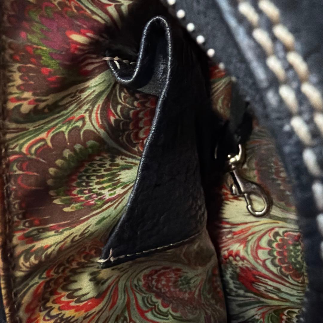 DOONEY&BOURKE 黒いレザーハンドバッグ