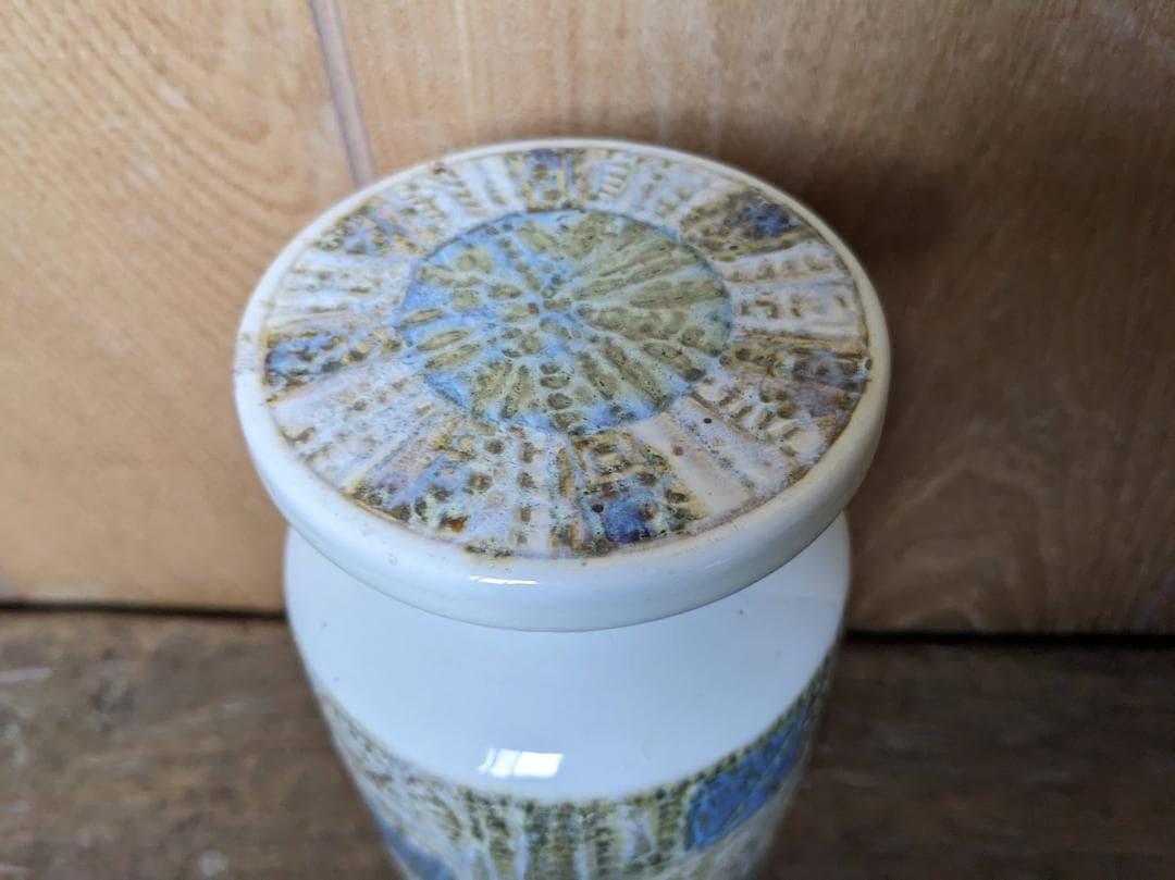 タイムセールan16 ロイヤルコペンハーゲン ヴィンテージ 蓋つき花瓶 壺