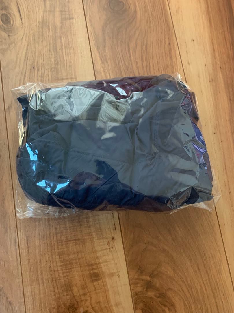 モンベル　ウインドブラスト　パーカ　Men's ネイビー　XLサイズ